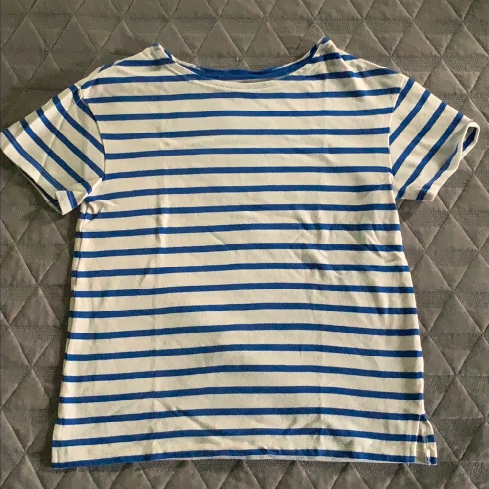 🌱3/$10 Old Navy Heavy Knit T Shirt